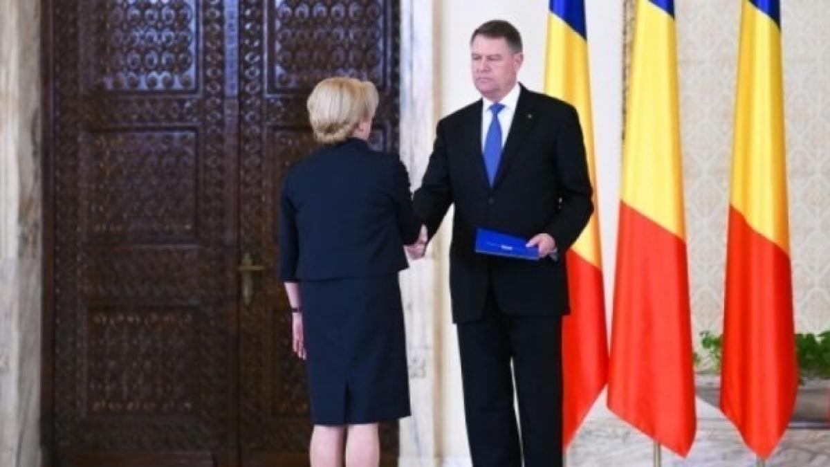 Exploziv. Klaus Iohannis și premierul Viorica Dăncilă, la aceeași masă