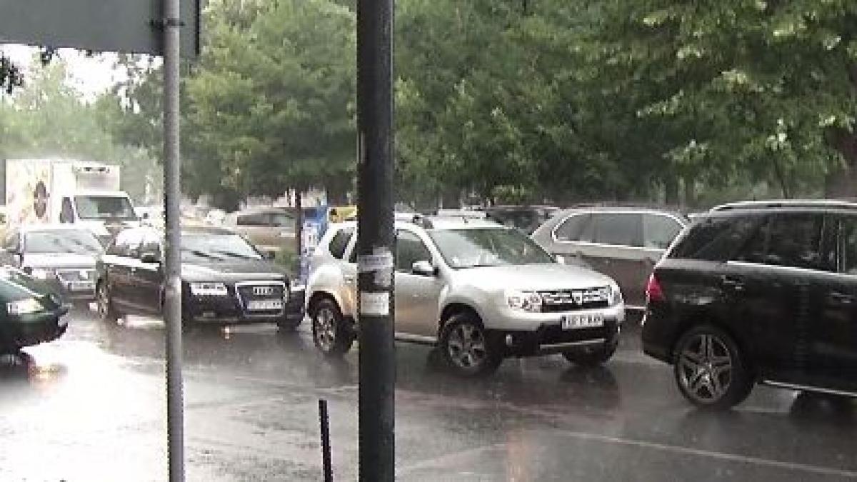 Atenționare meteo! Cod galben de fenomene periculoase în mai multe judeţe