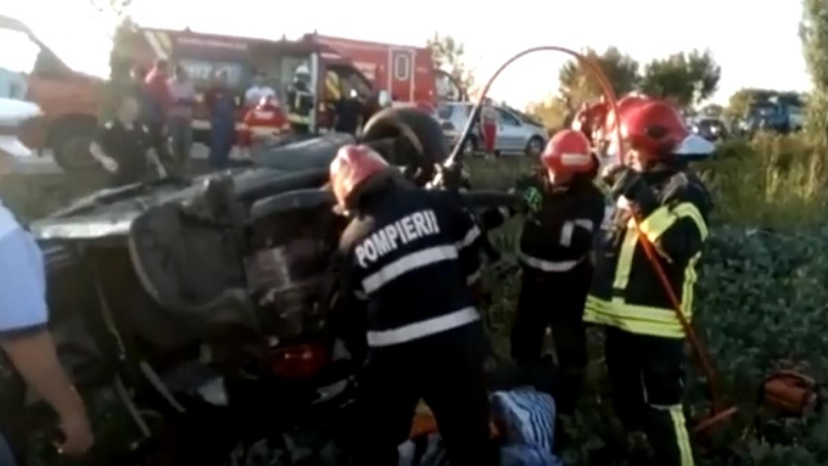 Noi detalii despre accidentul din Vrancea. Ce au aflat posițiștii despre șoferul care a provocat carambolul - VIDEO