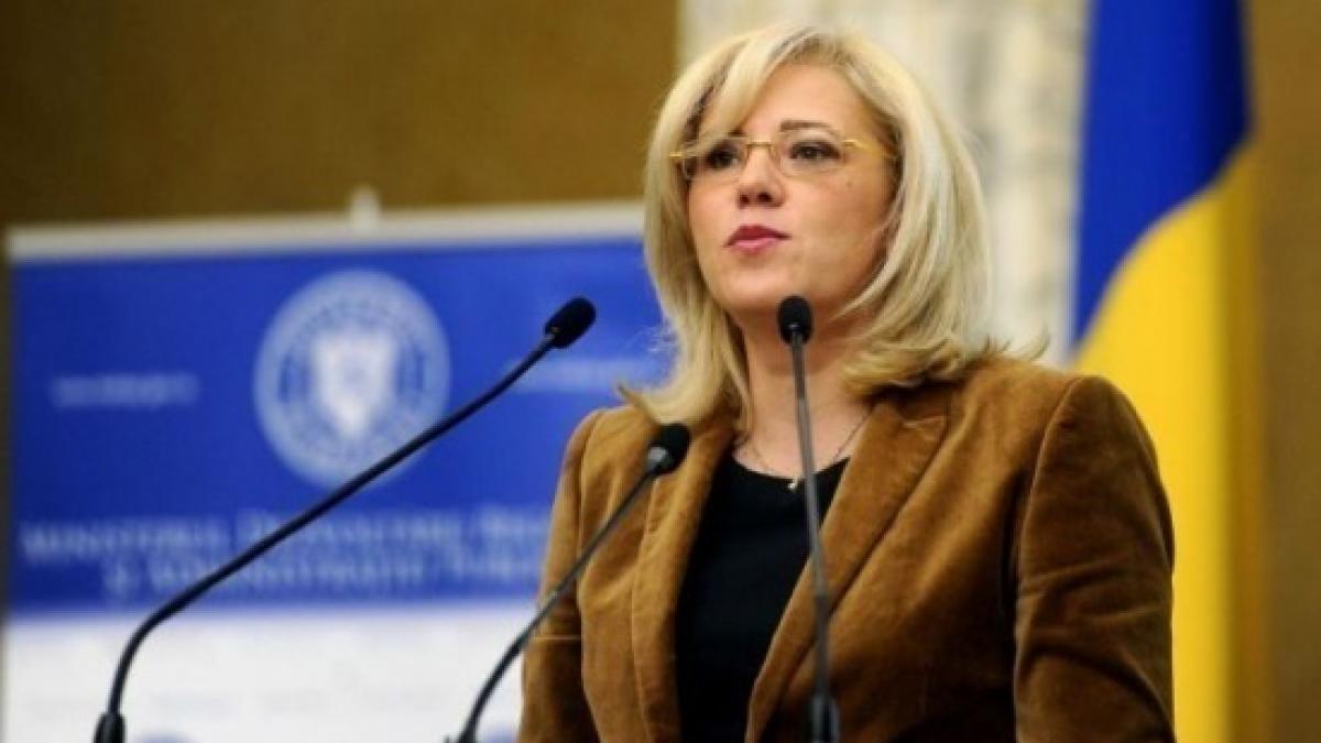 Corina Crețu: Vă anunț public că nu mai accept insultele din partea Guvernului României față de munca pe care o fac