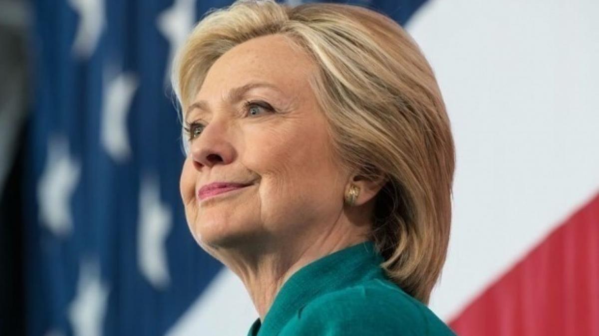 Hillary Clinton a fost implicată într-un accident rutier - VIDEO