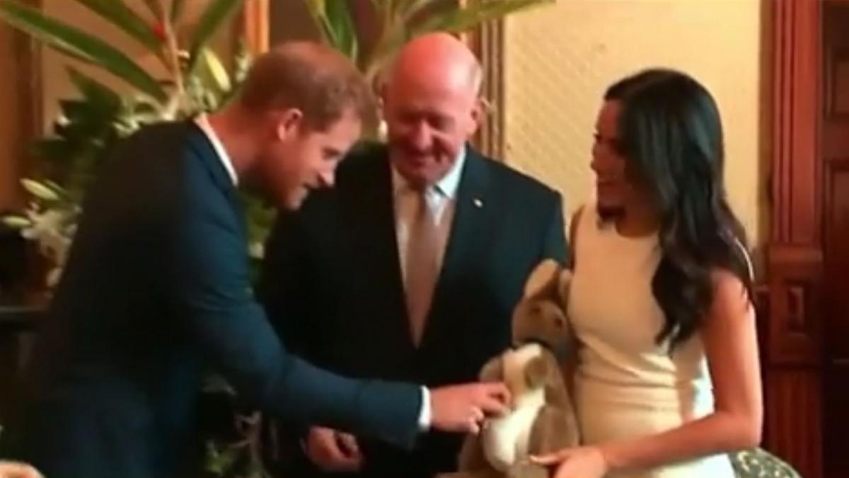 Meghan Markle i-a adus un omagiu prinţesei Diana. Soţia prinţului Harry a purtat bijuteriile mamei lui