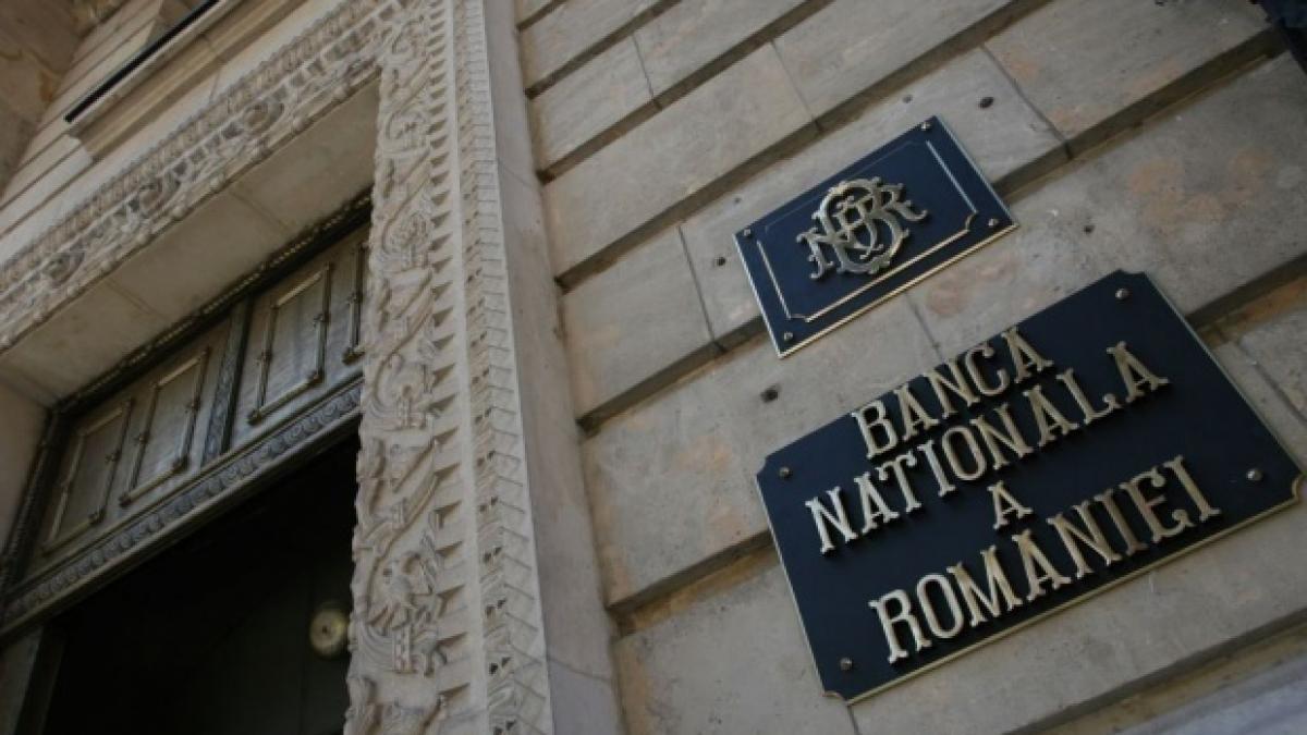 BNR, lovitură năucitoare pentru români. Regulile de creditare se schimbă major