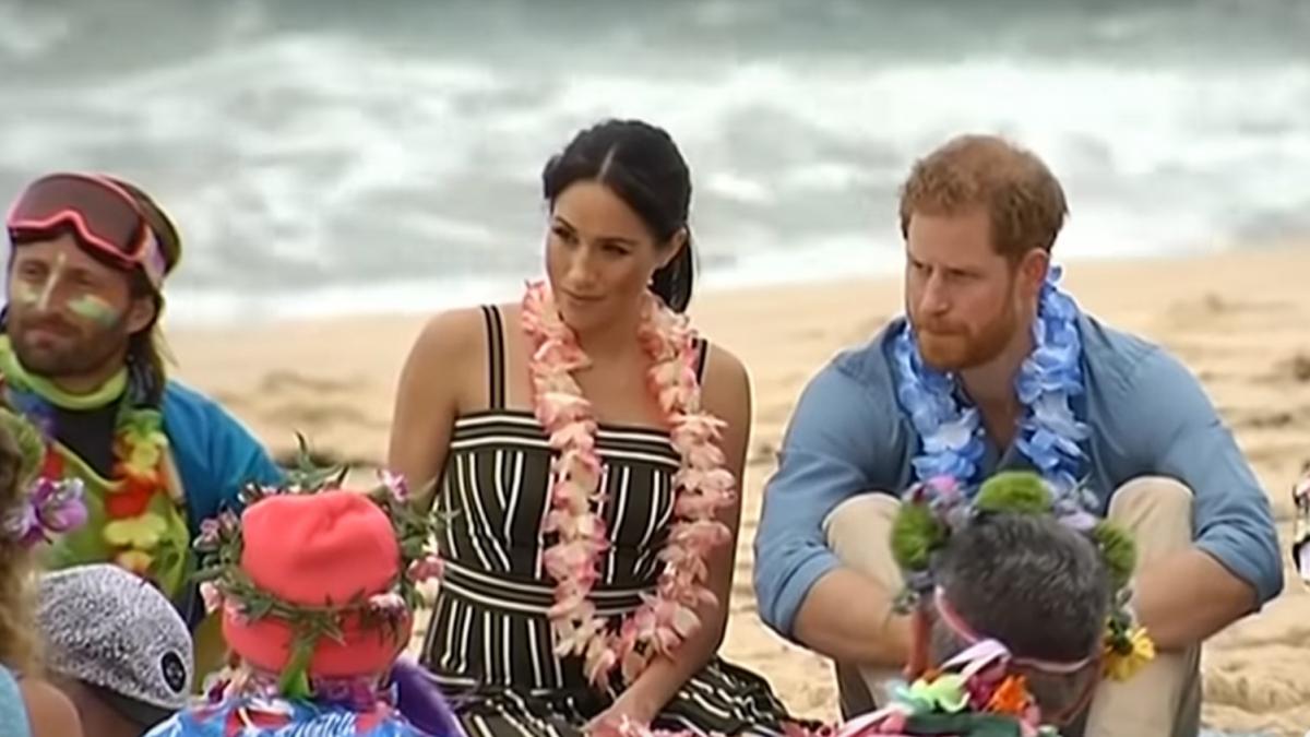 Meghan Markle, primele declaraţii despre sarcină. De ce nu poate dormi noaptea - VIDEO