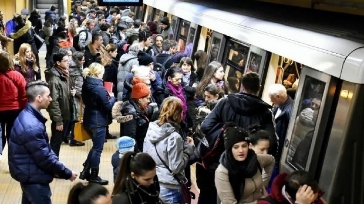  Un sistem de siguranță s-a defectat la metrou. Circulația s-a reluat la fluxul normal