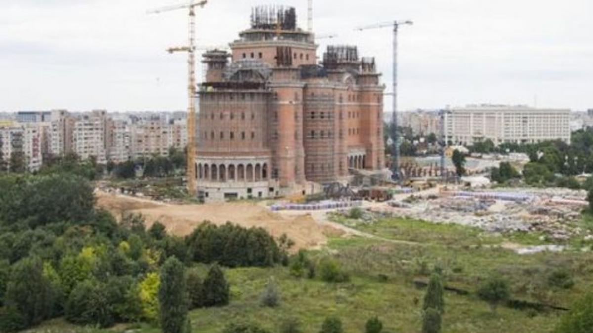 SFINȚIRE CATEDRALA MÂNTUIRII NEAMULUI. Patriarhul Bartolomeu I a ajuns la Bucureşti