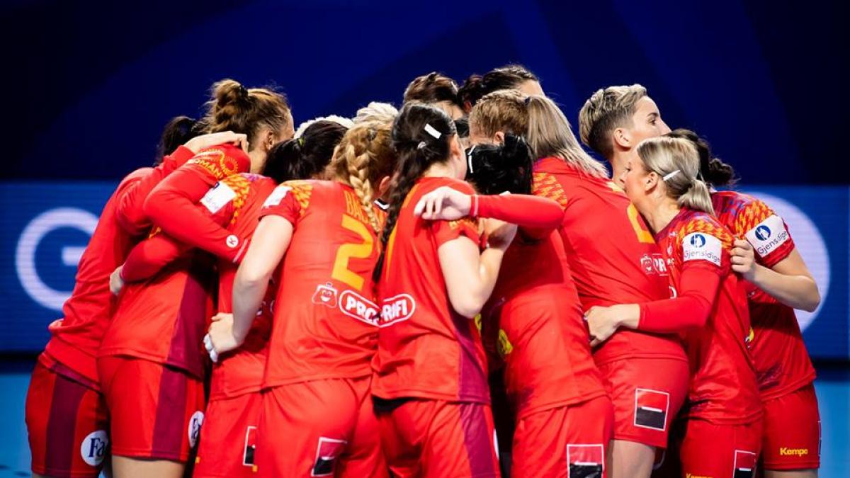 Atac dur după victoria dramatică în fața Spaniei, la Europeanul de handbal: Nimeni nu e de partea noastră