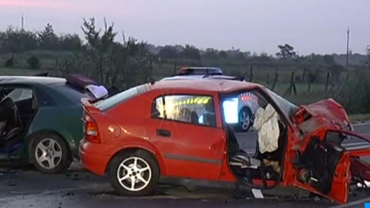 Un copil de doar zece luni, rănit într-un accident rutier petrecut în Sibiu