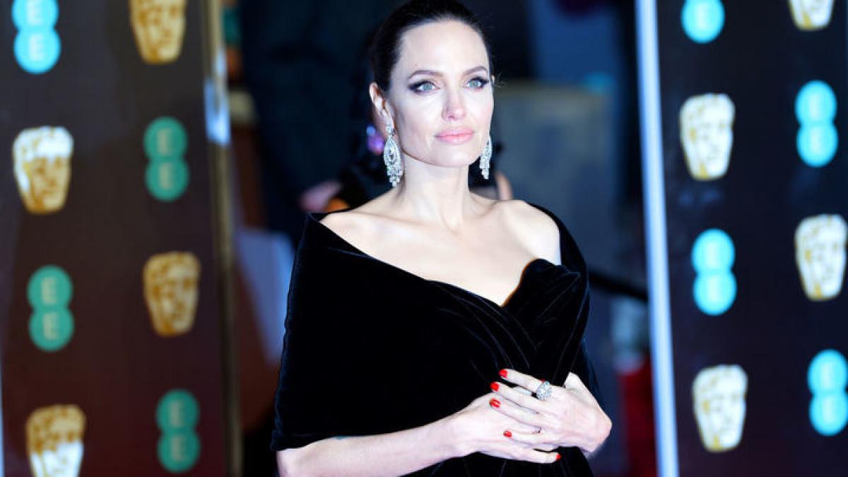 Angelina Jolie ar putea candida la preşedinţia SUA. „Mă duc unde e nevoie de mine”