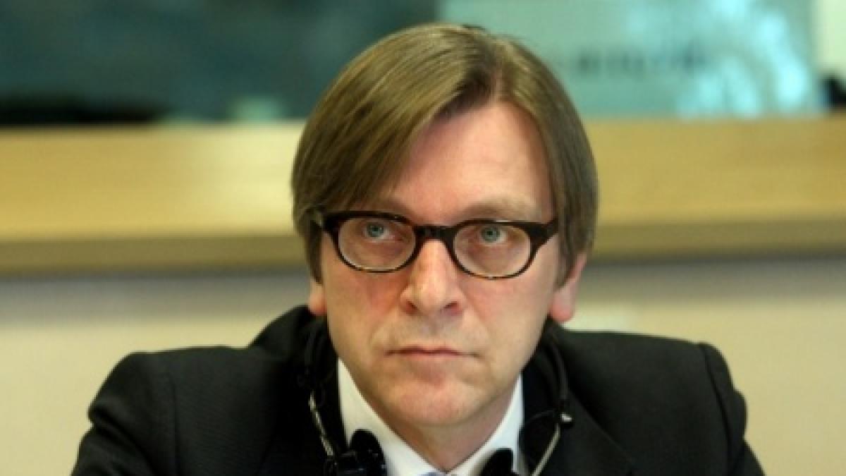 Verhofstadt: România preia preşedinţia Consiliului UE într-un moment critic