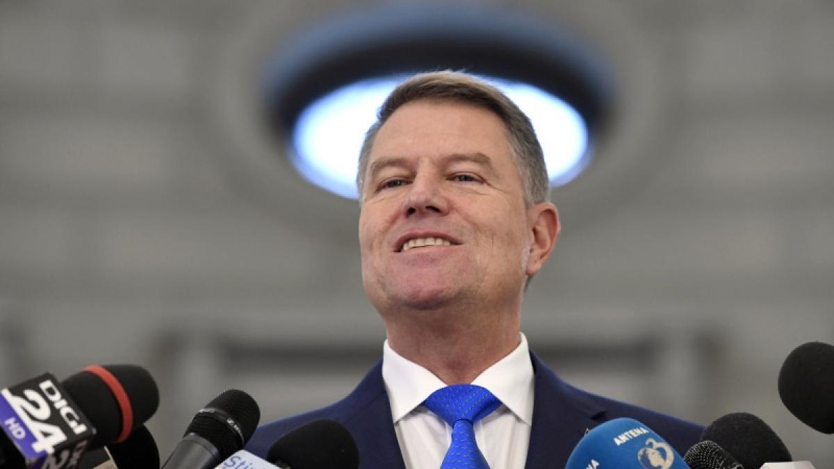 Exces de putere. Cum se uită Klaus Iohannis în calendar