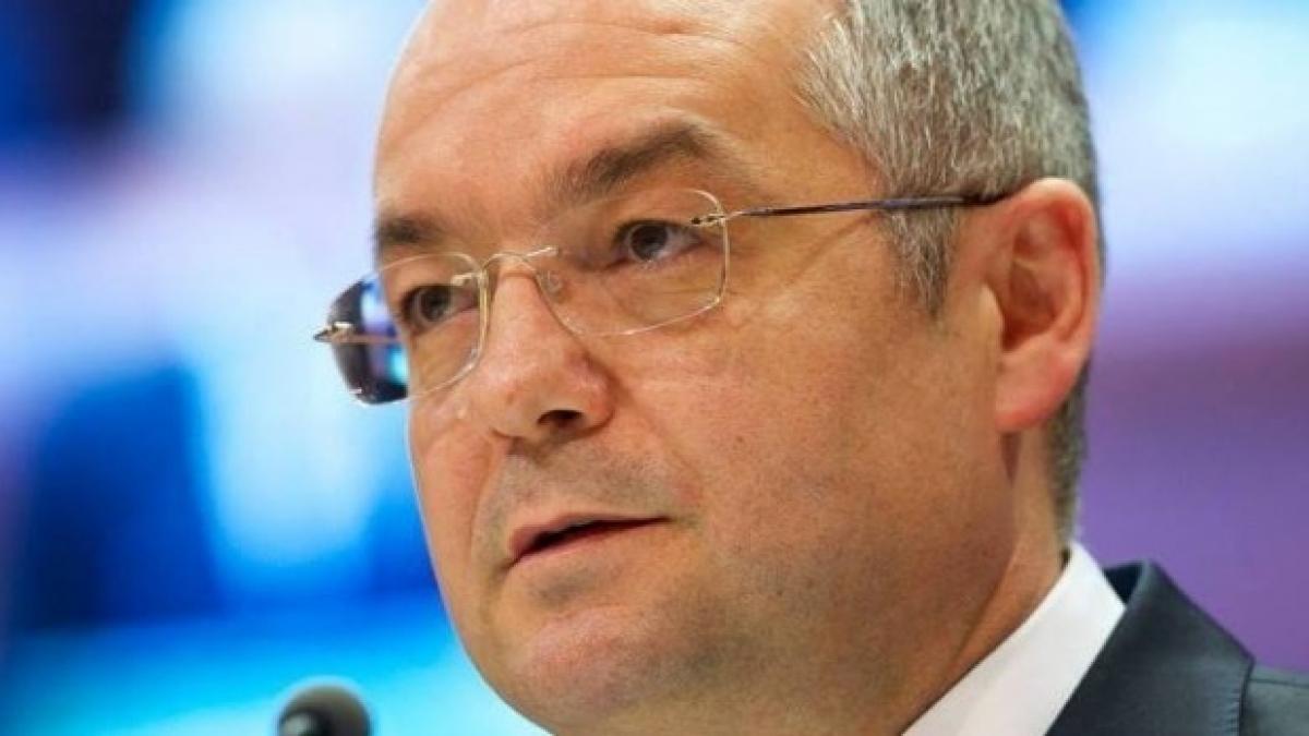 Ce salariu are şi câţi bani a câştigat Emil Boc, primarul Clujului, în 2018