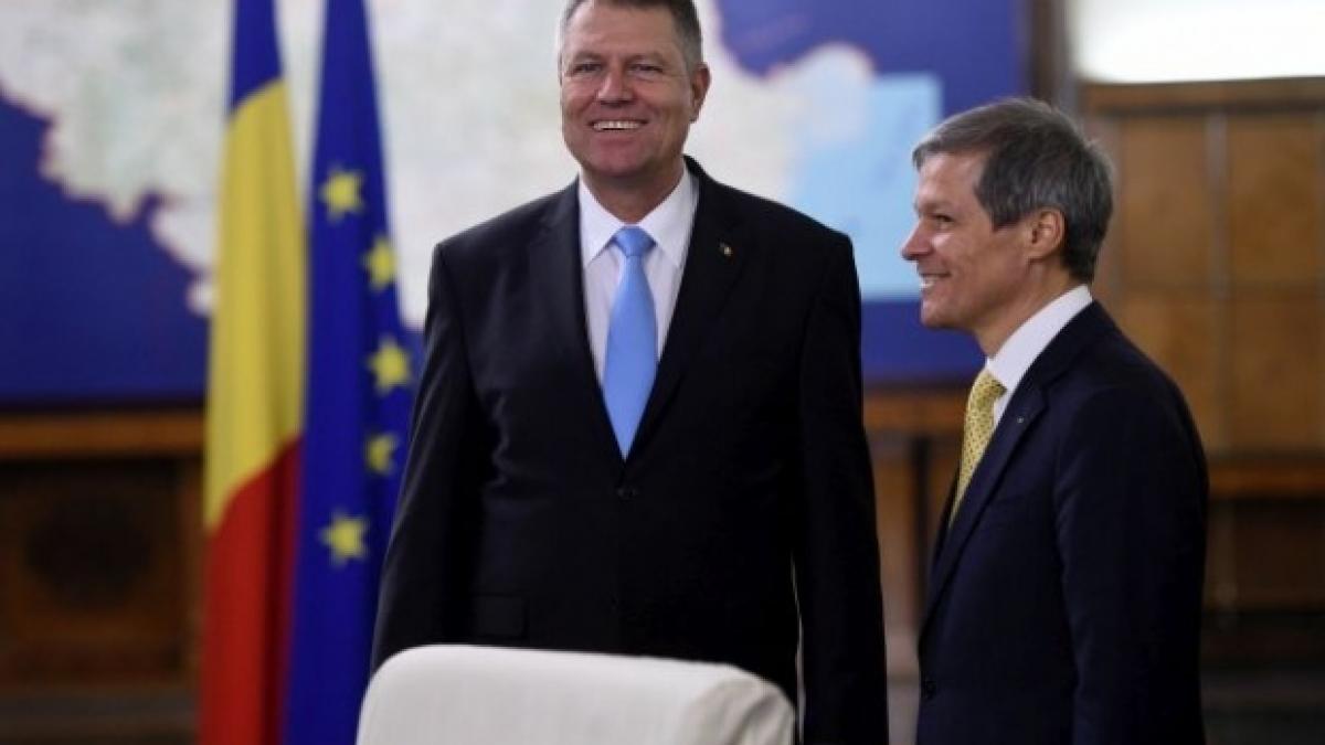 SONDAJ. Iohannis sau Cioloș, la alegerile prezidențiale. Pe cine ați vota?