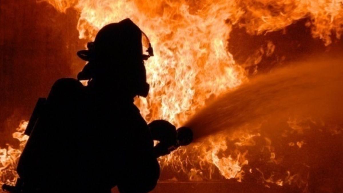 Incendiu cumplit în Suceava. O femeie a ars de vie în propria locuință