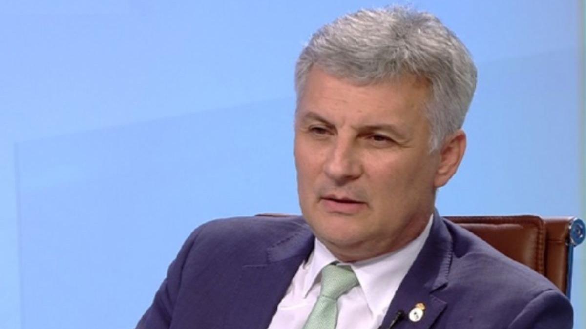 Zamfir, după audierea guvernatorului BNR: Mi-a întărit convingerea că BNR intervine în calcularea cursului ROBOR