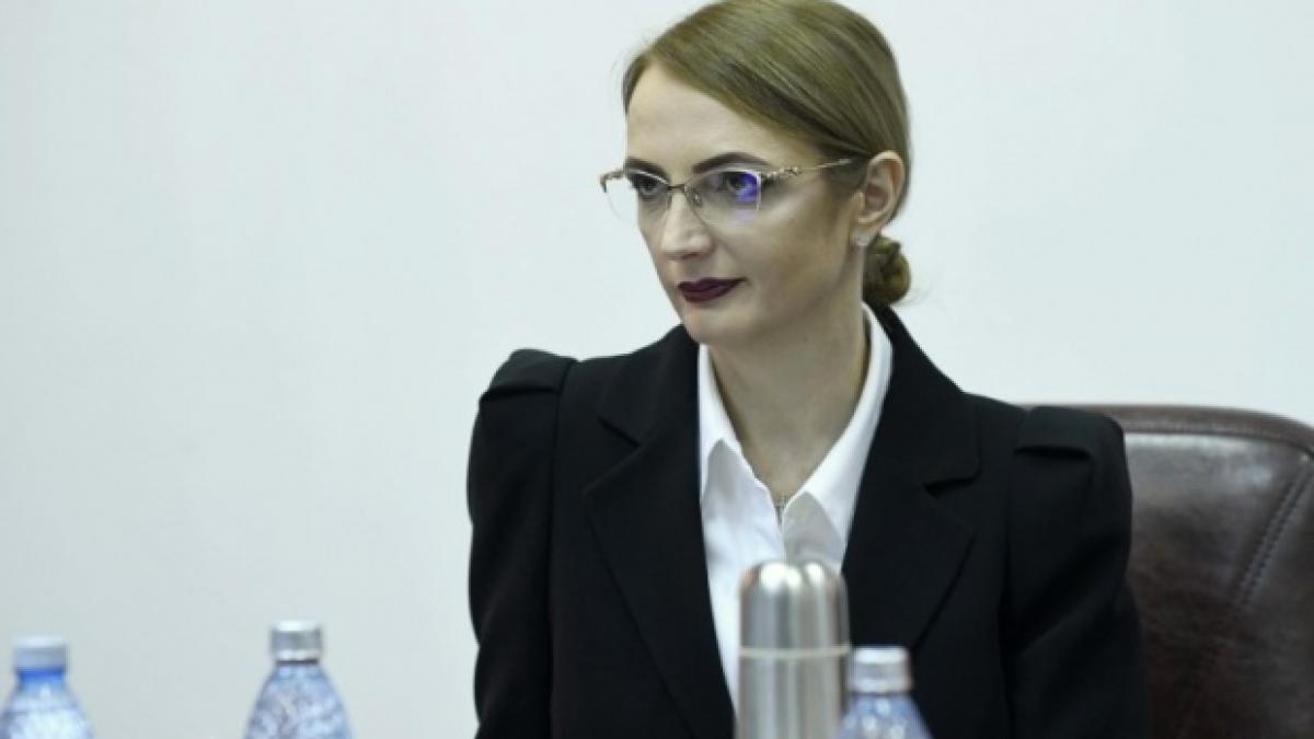 Se cere revocarea Liei Savonea de la CSM. Care sunt șansele ca procedura să aibă succes