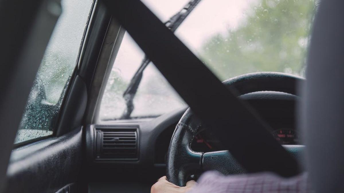 A plecat să se întâlnească cu o prietenă după școală. Copila de 10 ani a fost lovită de o mașină fix când a traversat strada. Reacția șoferului a fost de-a dreptul revoltătoare