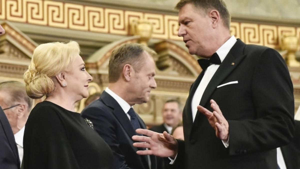 Șoc! Iohannis pare că s-a îndrăgostit de Viorica Dăncilă 