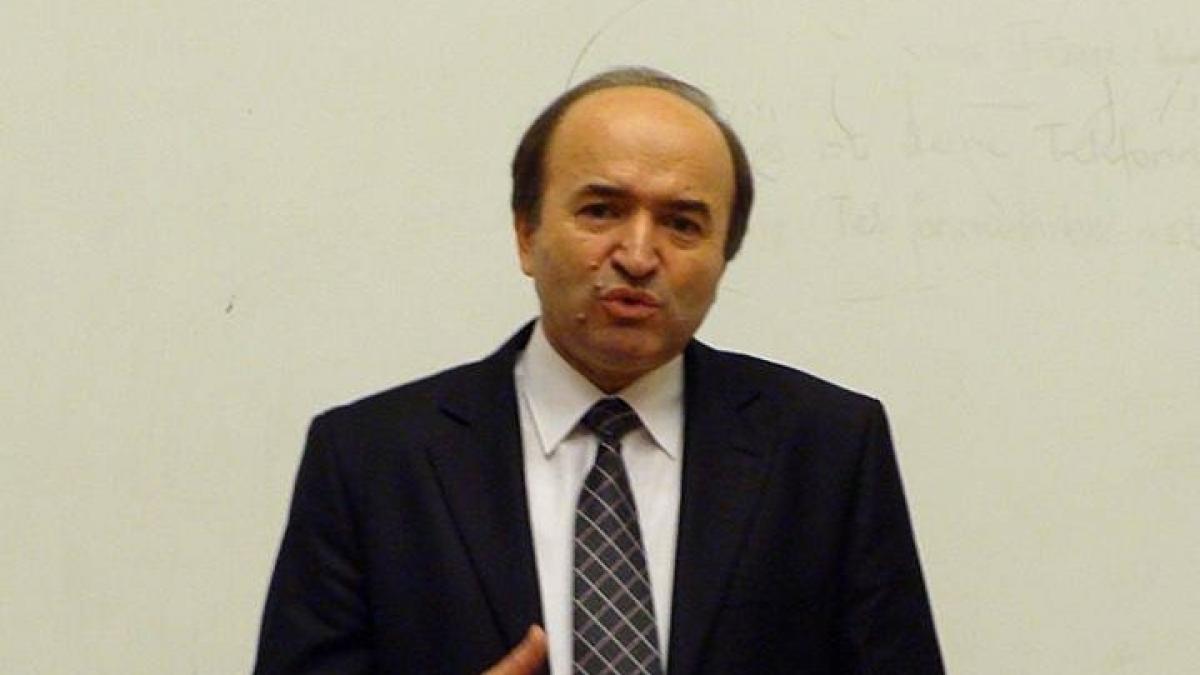 Ministrul Justiției, Tudorel Toader, mesaj pentru Augustin Lazăr: „Calvarul Aiudului!...”