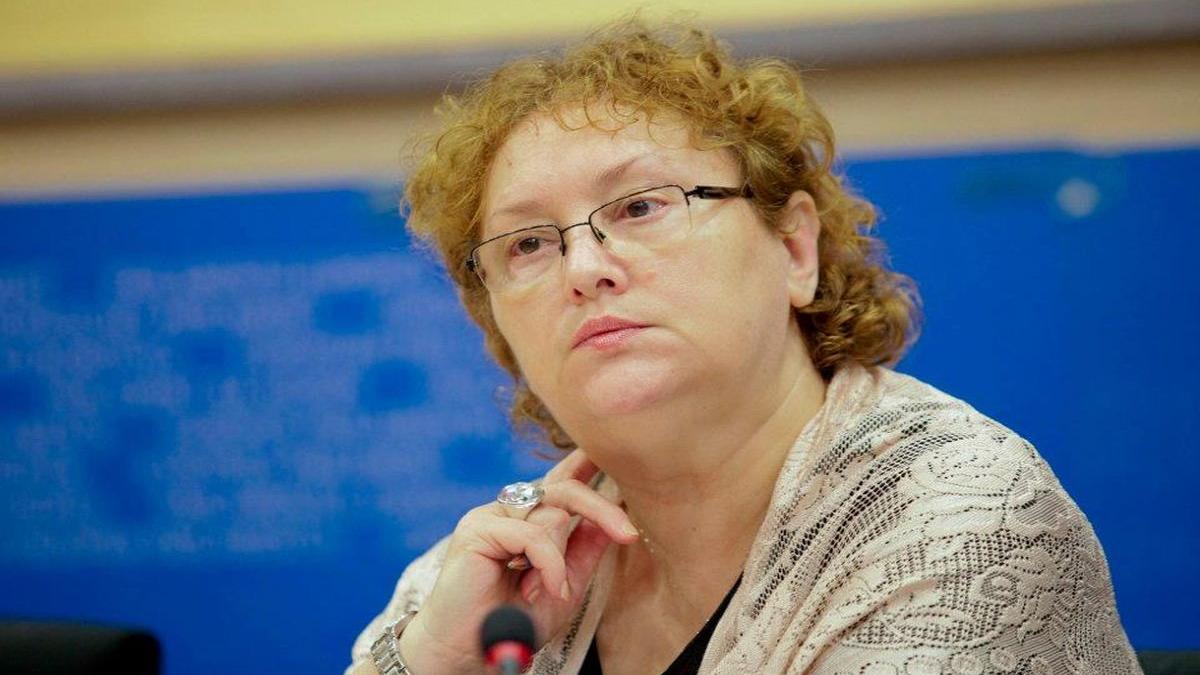 Renate Weber, hărțuită pe străzile din București de un protestatar