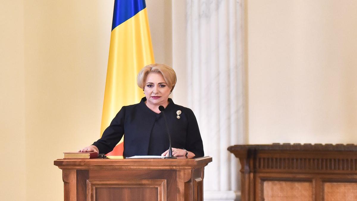 Premierul Dăncilă, mesaj de Florii: ”Sănătate, belșug și un sincer La mulți ani!”