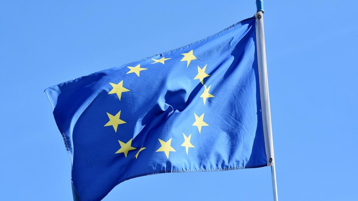 Be Eu. Dezbaterea candidaţilor la şefia Comisiei Europene