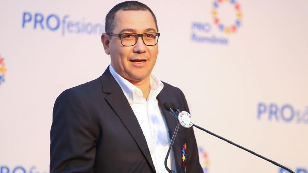 EUROPARLAMENTARE 2019. Victor Ponta, la ieșire de la secția de votare: „Doar azi orice om este mai puternic decât orice politician, cu votul”