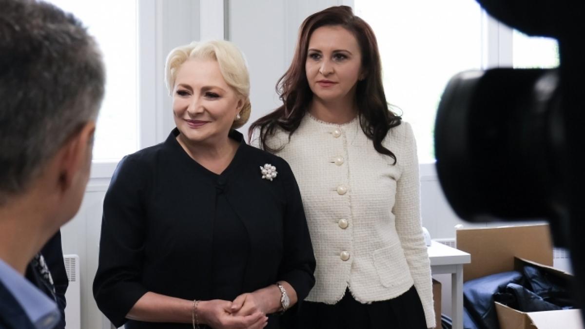 SONDAJ. Credeți că guvernul Dăncilă o să cadă?