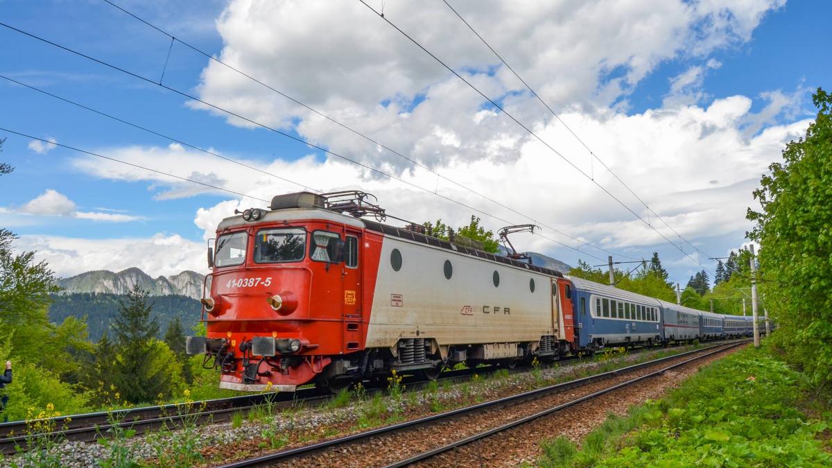 Un bărbat a murit în Galați, după ce a fost spulberat de tren