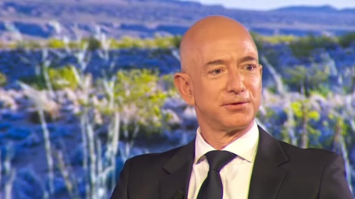 Anunțul făcut de fosta soție a fondatorului Amazon. Ce face cu cea mai mare parte din avare în urma divorțului