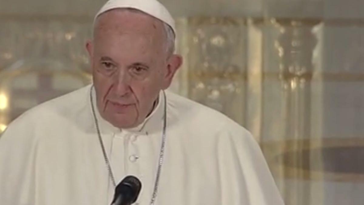 Papa Francisc, răspuns pentru un orfan român căruia un preot ortodox i-a spus că prietenul lui nu va ajunge în Rai