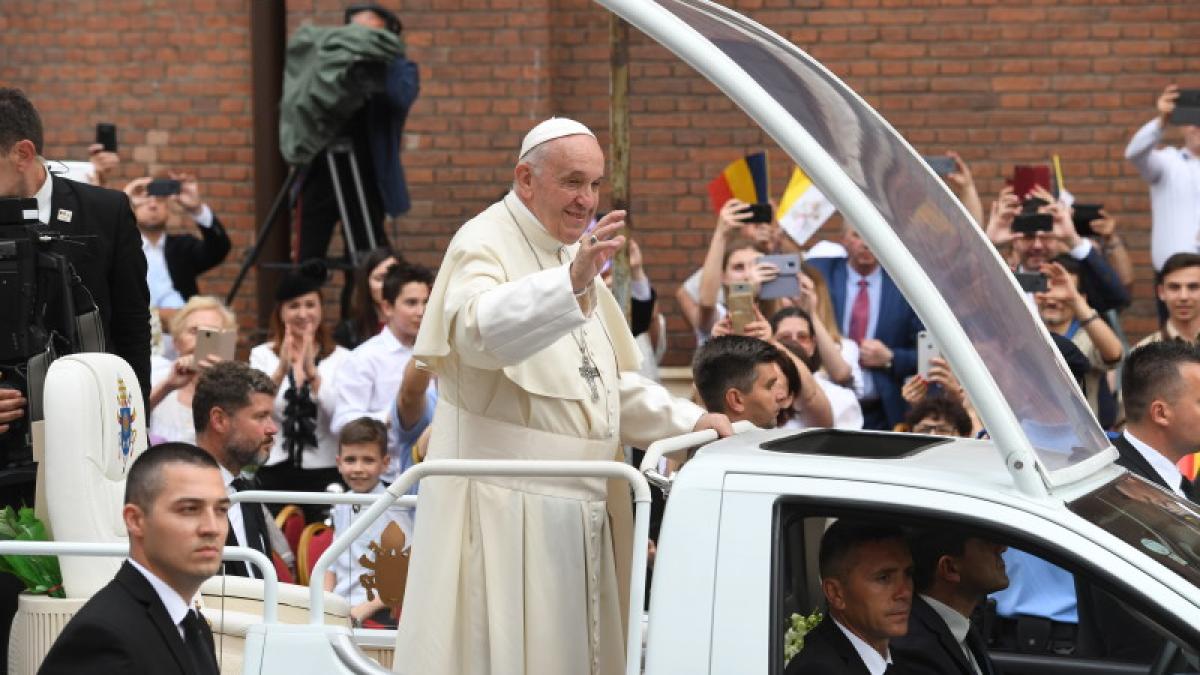 Imagine spectaculoasă din România postată de Papa Francisc pe contul de Instagram - FOTO