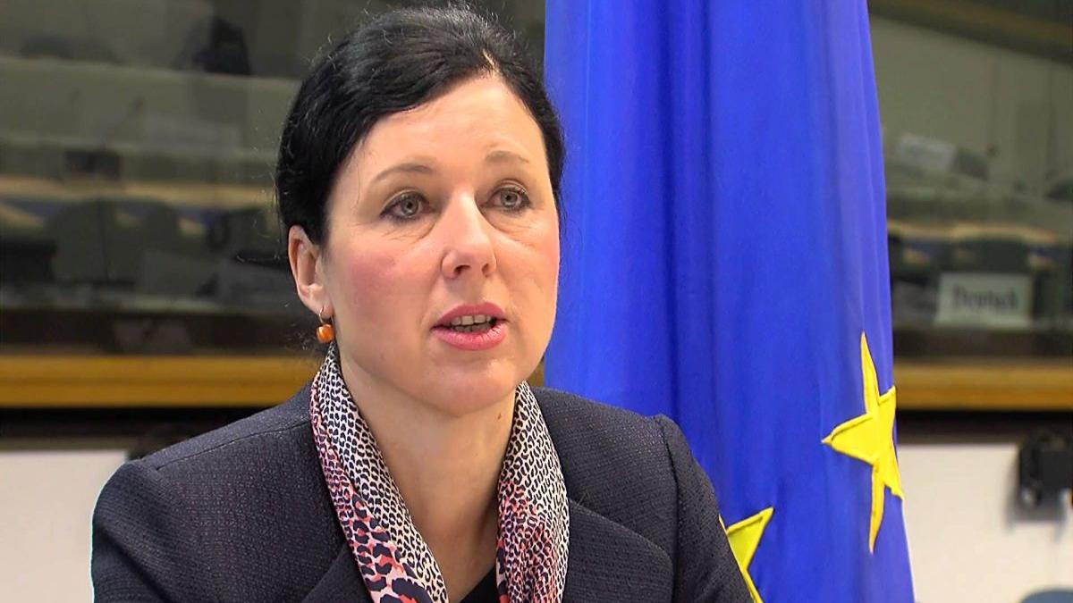 Vera Jourová: România nu se află în situaţia activării articolului 7 din Tratatul 