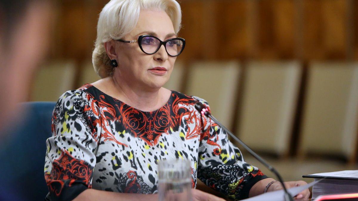 Viorica Dăncilă, în pelerinaj la Mănăstirea Putna