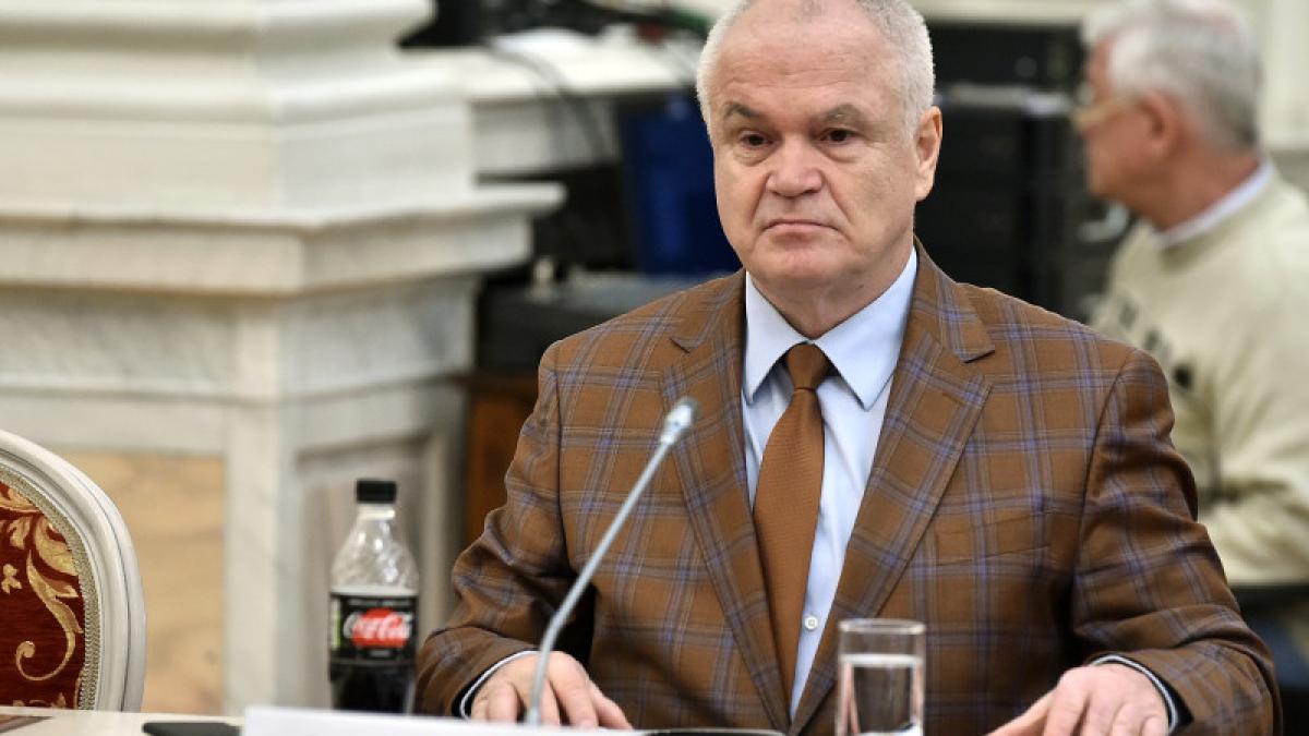 ”Preşedintele încalcă Constituţia”. Anunțul făcut de Eugen Nicolicea, după ce Iohannis a refuzat propunerile făcute de Dăncilă