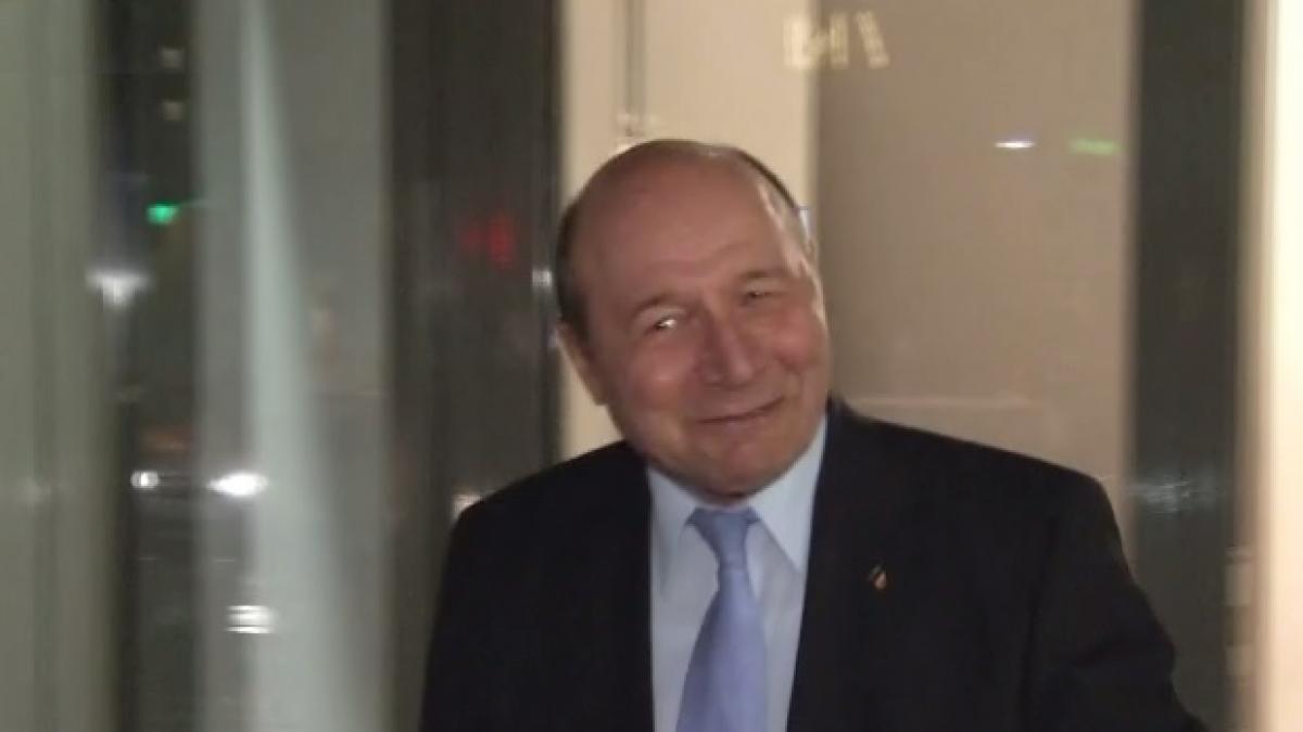 Traian Băsescu, ar putea pierde totul. Poate rămâne fără casă, bani și mandat