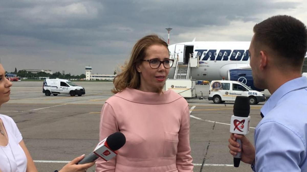 DNA intervine în scandalul de la TAROM. Mădălina Mezei, fost director general al companiei, chemată luni la audieri