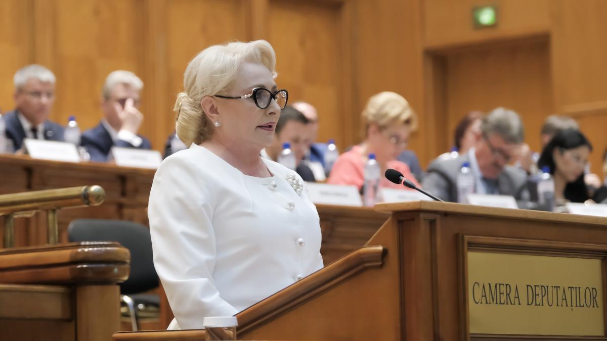 Viorica Dăncilă trimite Corpul de Control la Ministerul Transporturilor și la TAROM