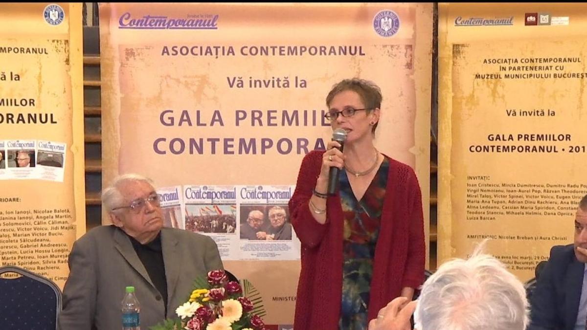 Oamenii de cultură consacraţi, premiaţi la Gala Premiilor Contemporanul