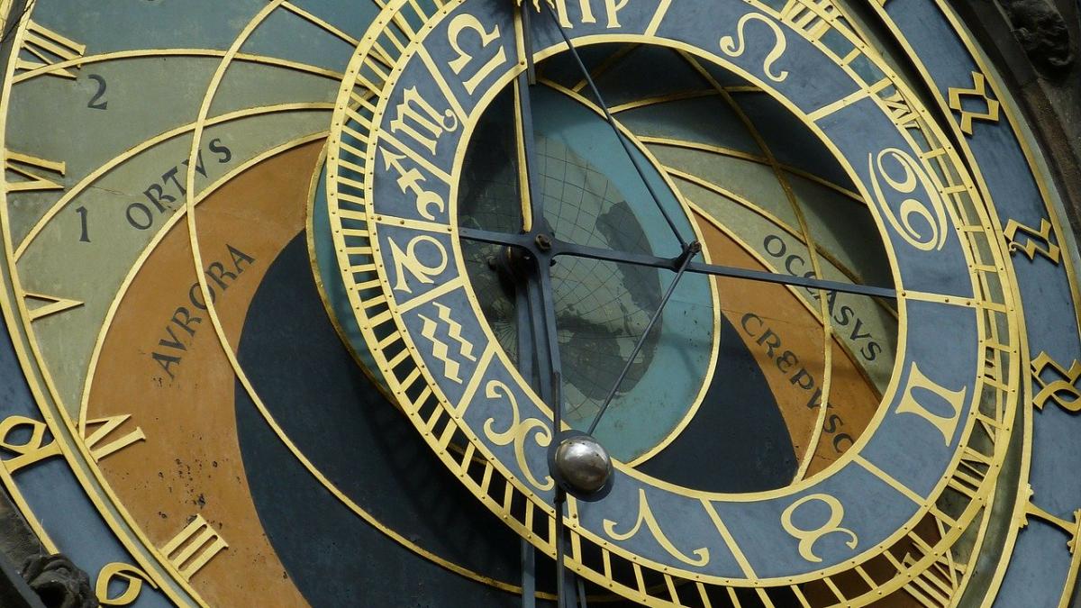 HOROSCOP. Obiceiurile nesănătoase ale fiecărui nativ din zodiac. Taurii sunt prea introvertiți, Vărsătorii amână lucrurile pe care le au de făcut