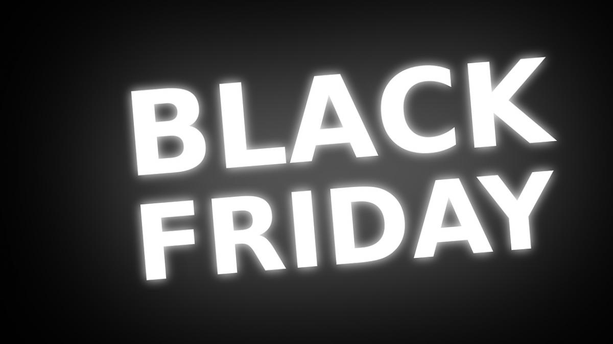 Black Friday 2019. Un sat din România, în topul localităților cu cele mai multe achiziții de Black Friday