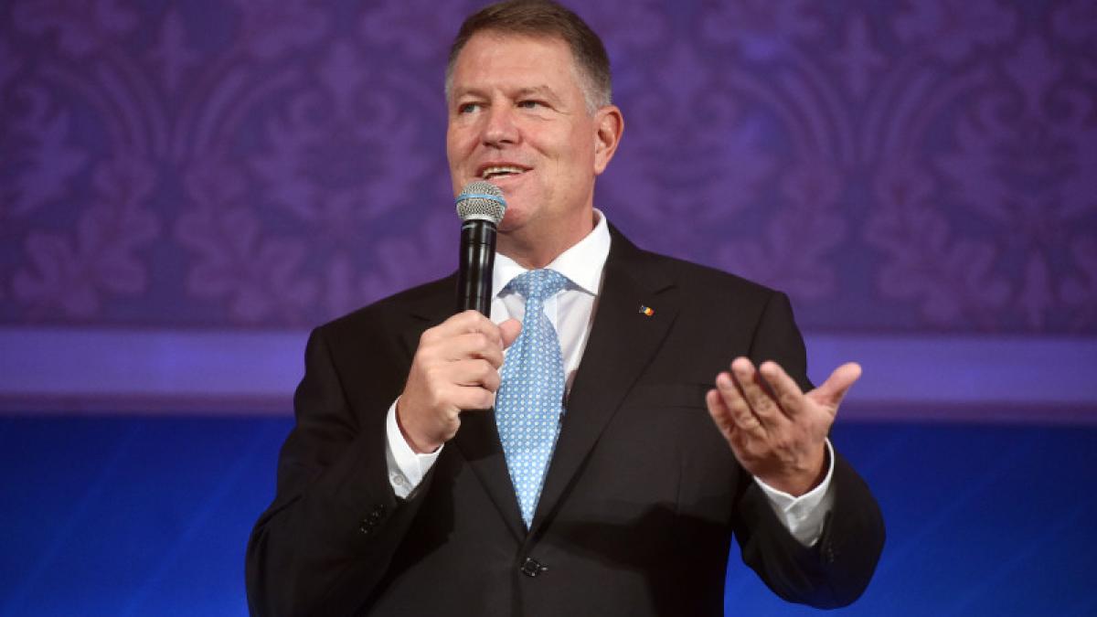 Klaus Iohannis, întrebat de Radu Tudor cât face până la Sibiu. Răspunsul halucinant al preşedintelui