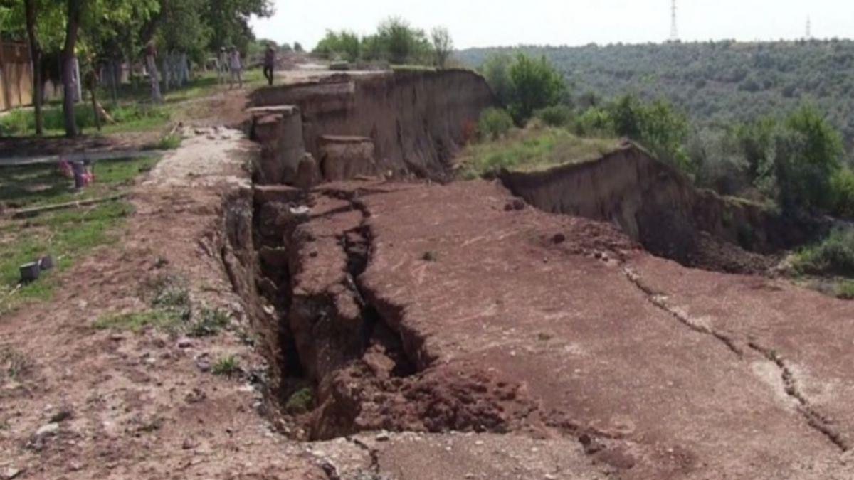 Alertă pe malul canalului Dunăre-Marea Neagră, în localitatea Cumpăna