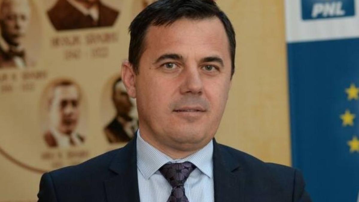 Declarația de avere a ministrului Dezvoltării. ”Grindă” deține mai multe terenuri, două case și un cont de 300.000 de euro 