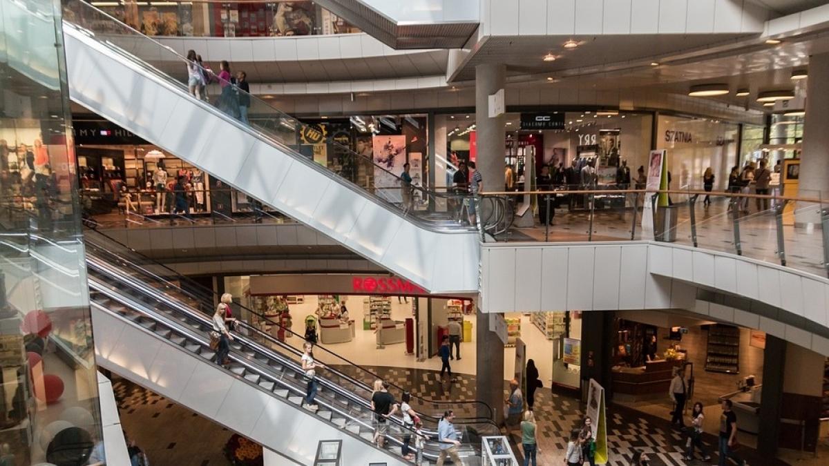 Cel mai mare mall dintr-un oraş din România nu are autorizaţie de securitate la incendiu