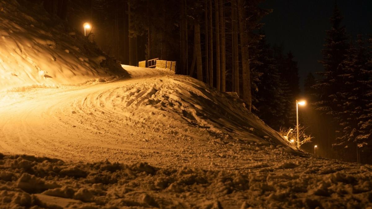 Cel puțin patru persoane moarte în Turcia, după ce un autobuz a fost surprins de o avalanșă