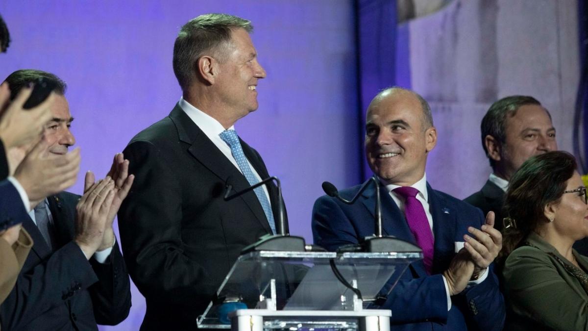 Rareș Bogdan, abandonat de Klaus Iohannis. Orban alege candidatul PNL pentru Capitală