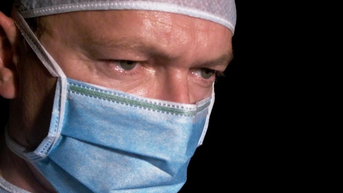 Medic infecţionist: „Nu mi-e teamă de coronavirus, ci de epidemia de panică în rândul populaţiei”