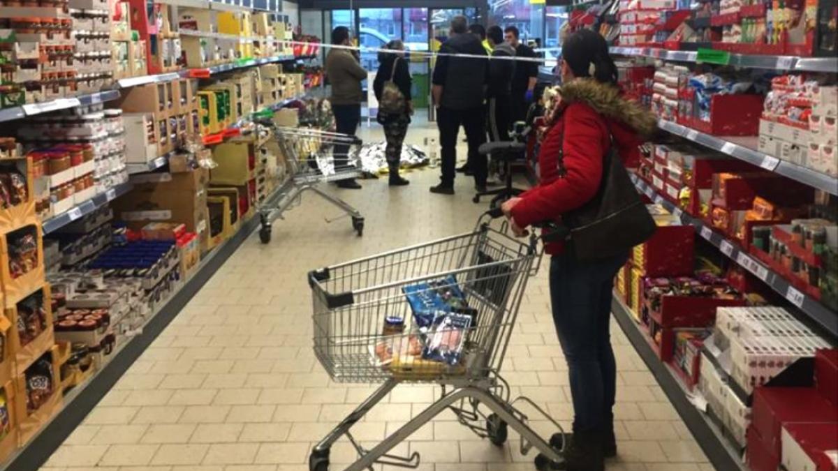 Cum să eviți coronavirusul când mergi la supermarket