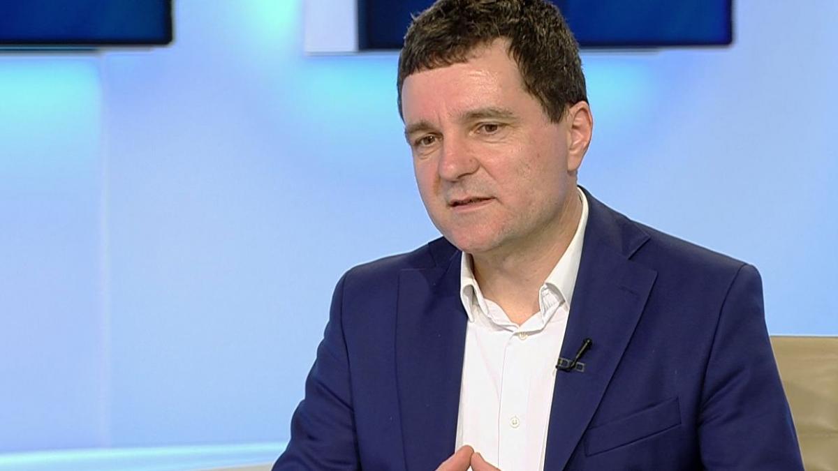 Nicușor Dan, izolat la domiciliu: "Am participat luni la ședința la care a fost și senatorul Vergil Chițac"